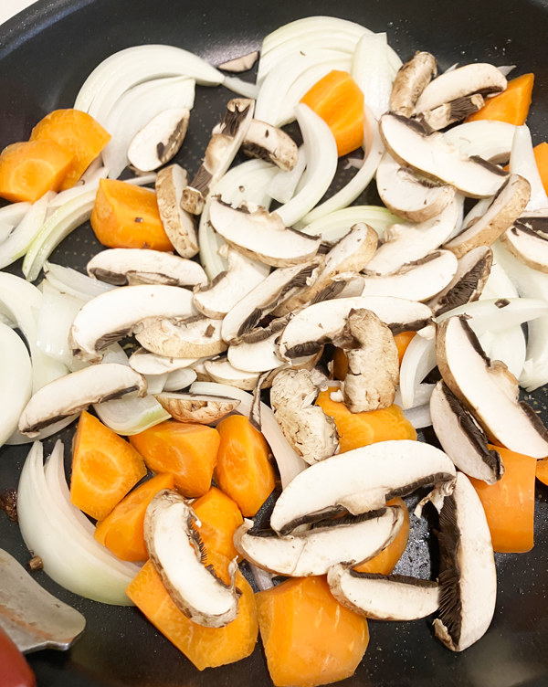 鹿肉 ふるさと納税 外モモ 煮込み 野菜