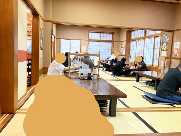 レストラン　倉井　栃木　下野　小金井　テーブル席